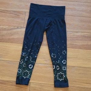 M. Rena women’s one size Capris